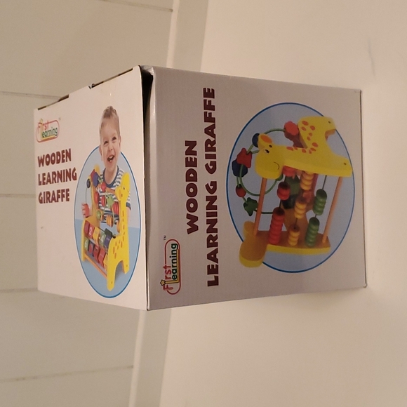 Toy - Picture 3 of 5